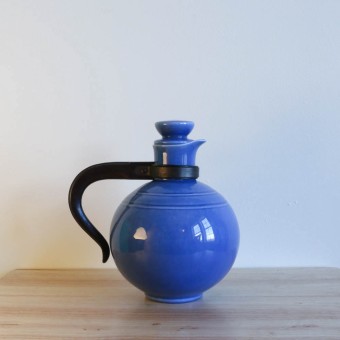 Vernon Kilns Early California Carafe Round Blue