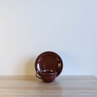 Vernon Kilns Early California Demi Cup Saucer Round Brown