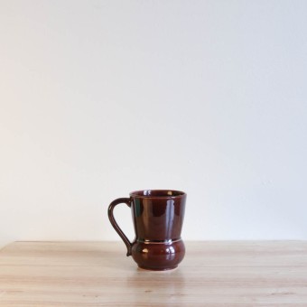 Vernon Kilns Early California #3 Handled Tumbler Brown