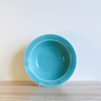 Vernon Kilns Early California Serving Bowl Round Green