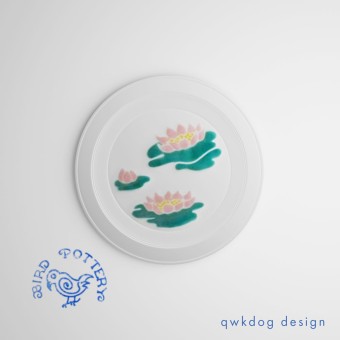 Water Lily, dinner plate, 10.5"