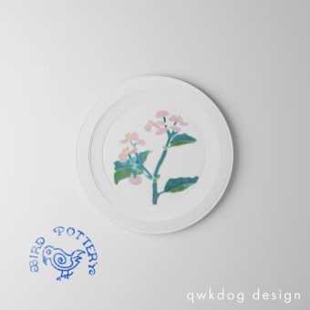 Begonia, luncheon plate, 9.25"