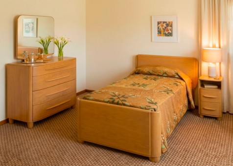 qwkdog-heywood-wakefield-plaza-bedroom-01