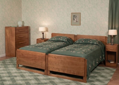 qwkdog-heywood-wakefield-streamline-maple-bedroom-01