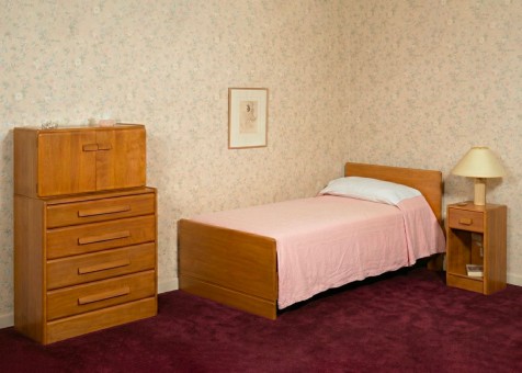 qwkdog-heywood-wakefield-streamline-maple-bedroom-03