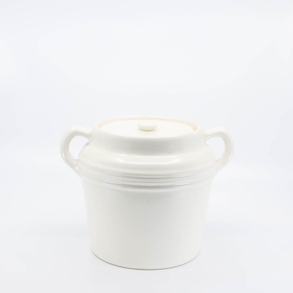 Pacific Pottery Hostessware 236 Beanpot White