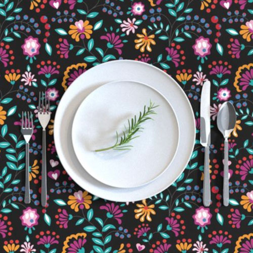 QwkDog Merida Flower Design Tablecloth 03