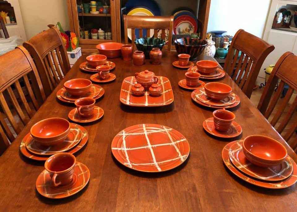 Pacific Pottery Decorated Plaid - Francos