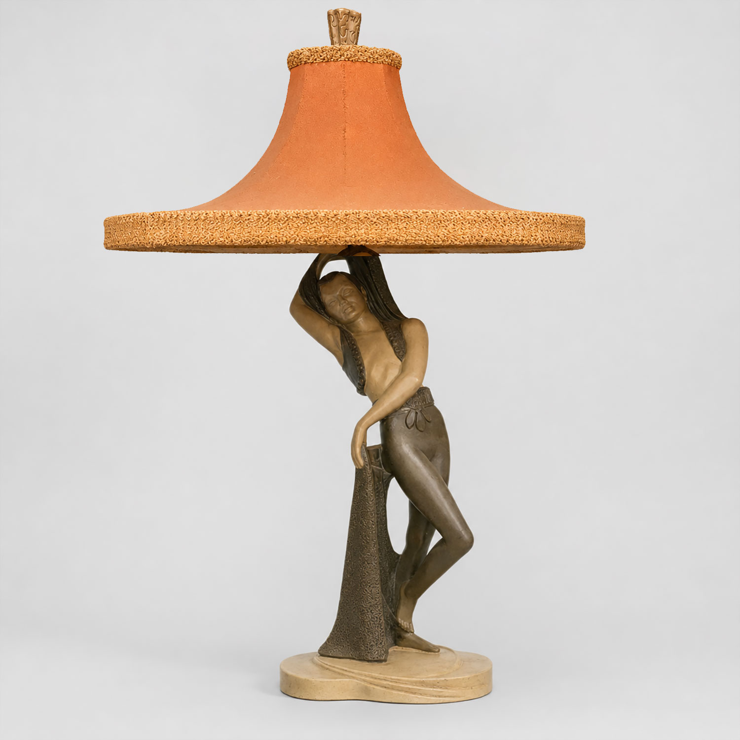 Continental Arts Lamp
