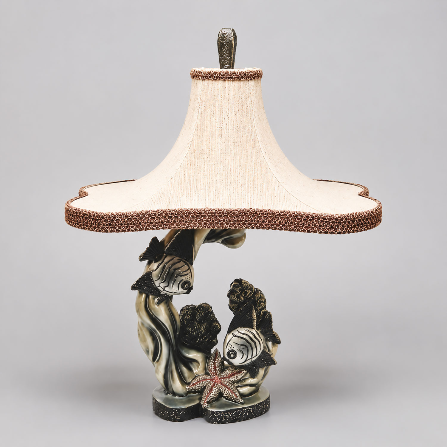 Continental Arts Lamp
