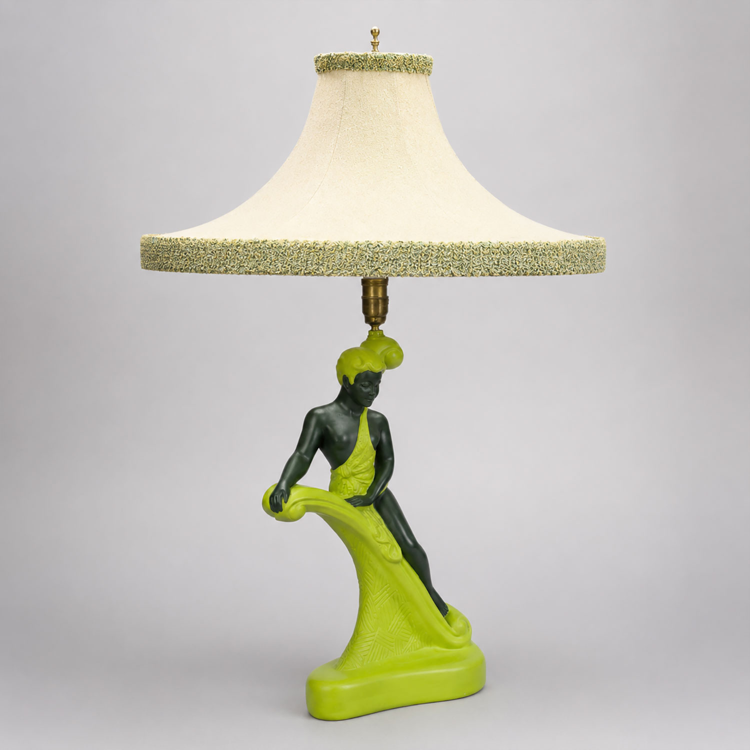 Continental Arts Lamp