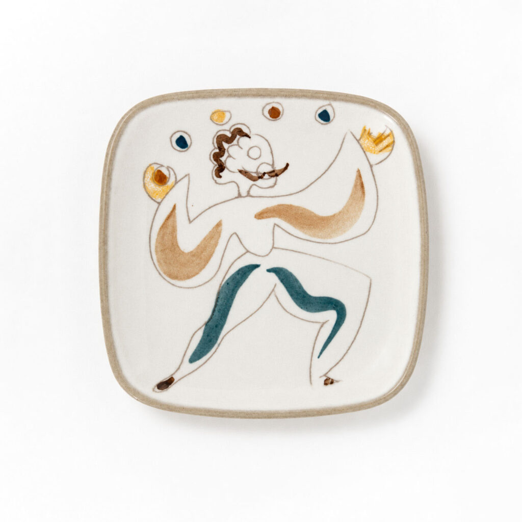 Glidden Pottery Circus Juggler