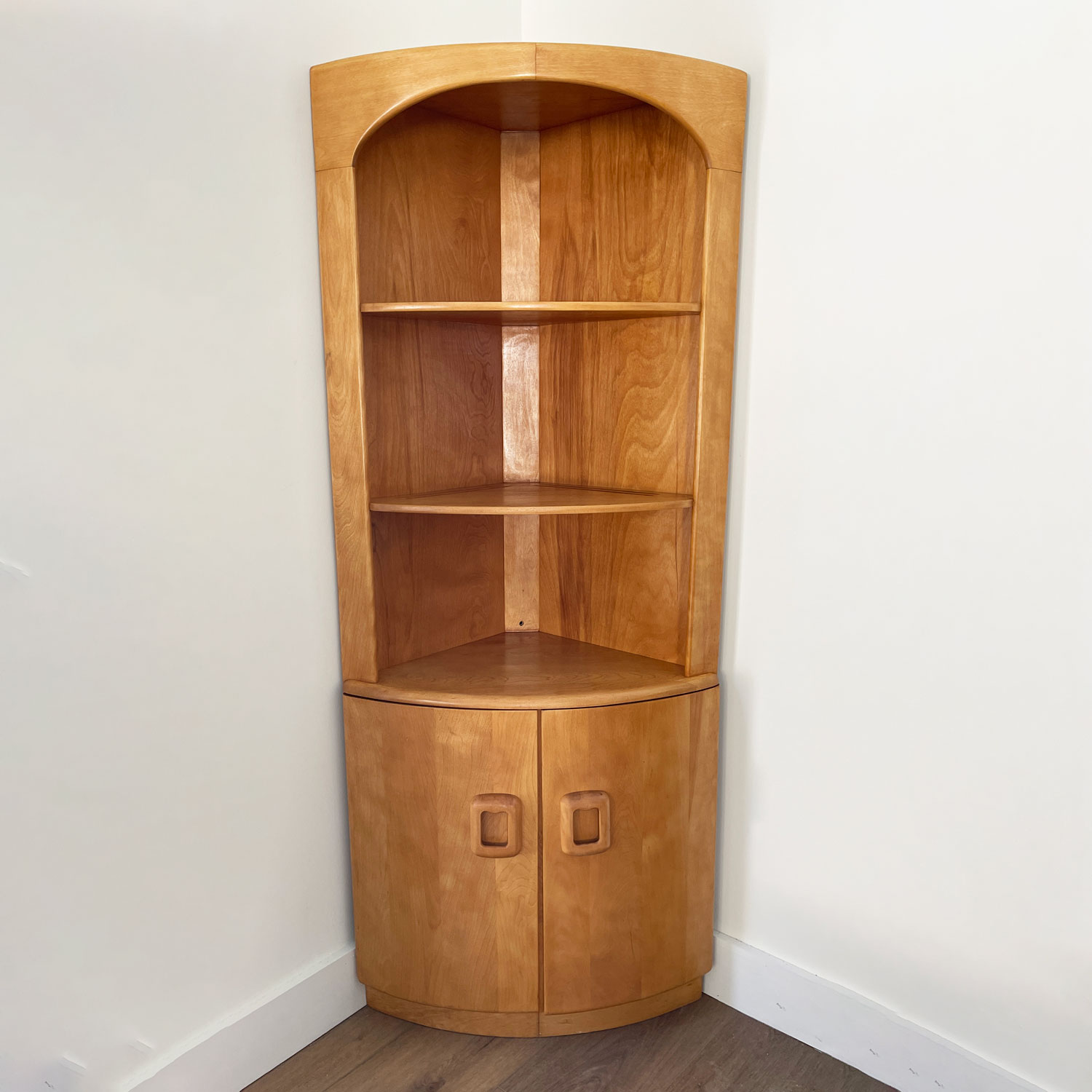 qwkdog-heywood-wakefield-corner-cabinet-restoration-03 Heywood-Wakefield M276 Corner Cabinet