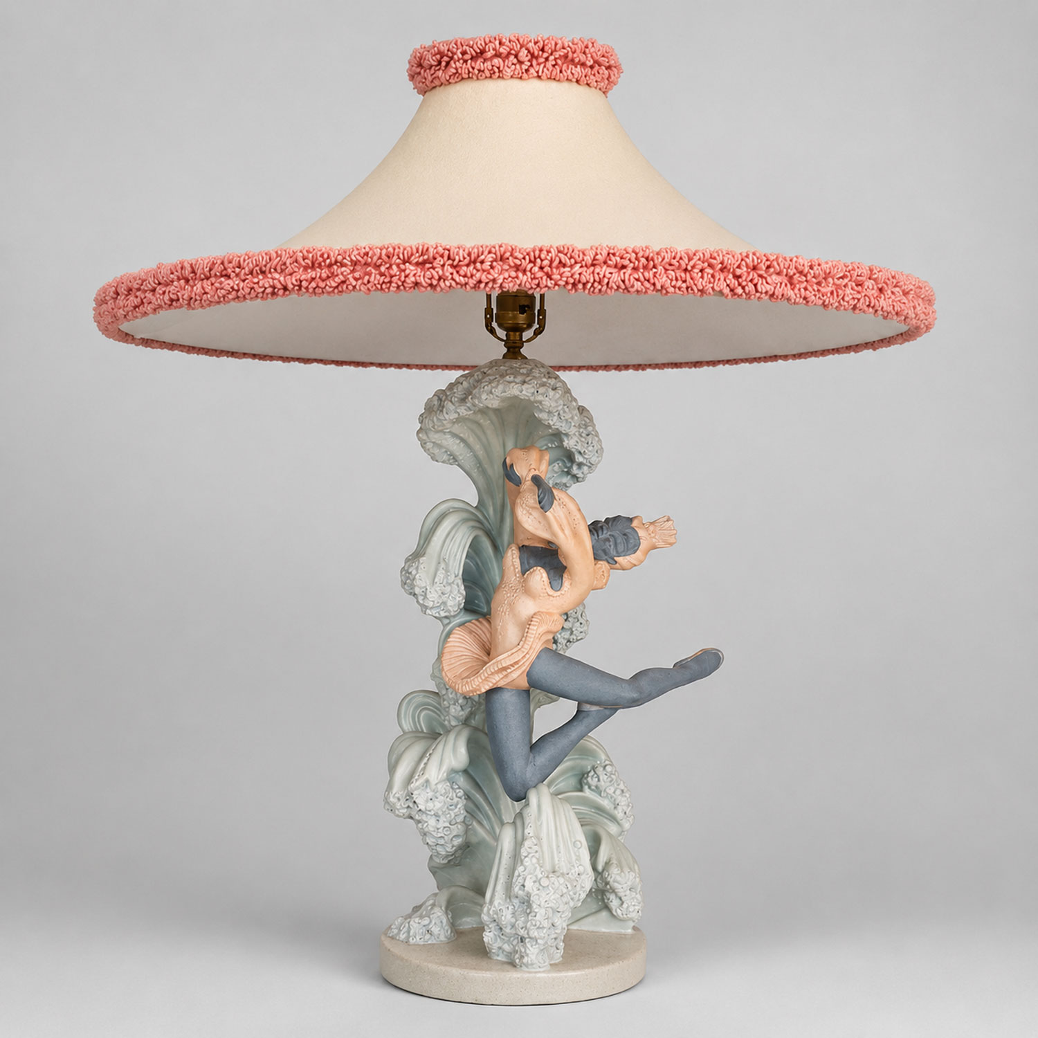 QwkDog Design Reglor of California Lamp