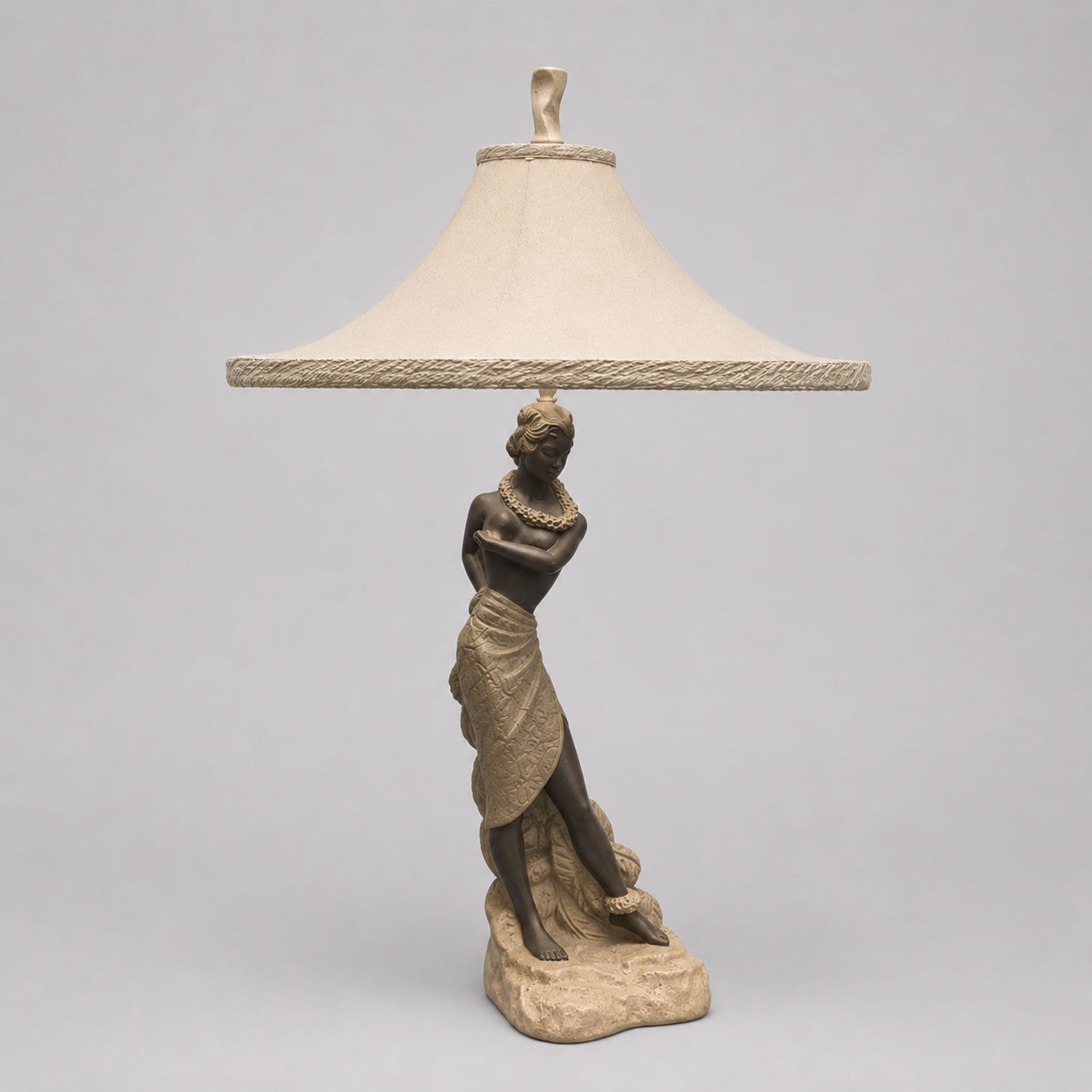 QwkDog Design Reglor of California Lamp