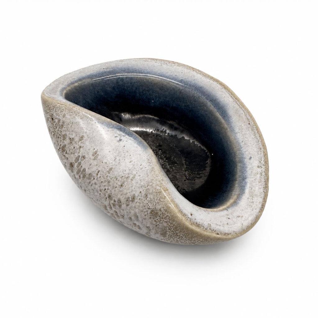 Russel Wright, Bauer, and a Brief Postwar Pottery Experiment